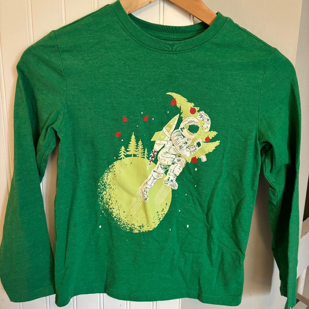 Cat & Jack Boys' Astronaut Christmas Tree Graphic T-Shirt, Size 6-7